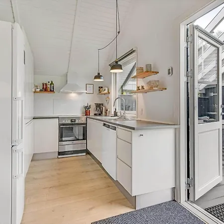 Bv389-blavand-gl-maelkevej-19 Blåvand