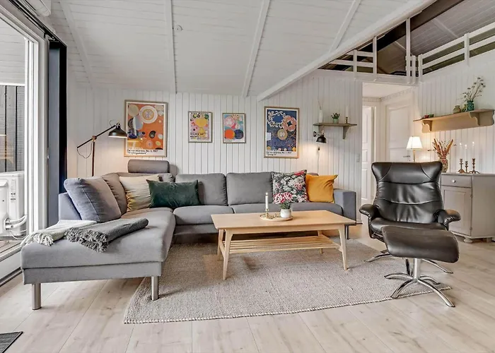 Bv389-blavand-gl-maelkevej-19 Holiday home *