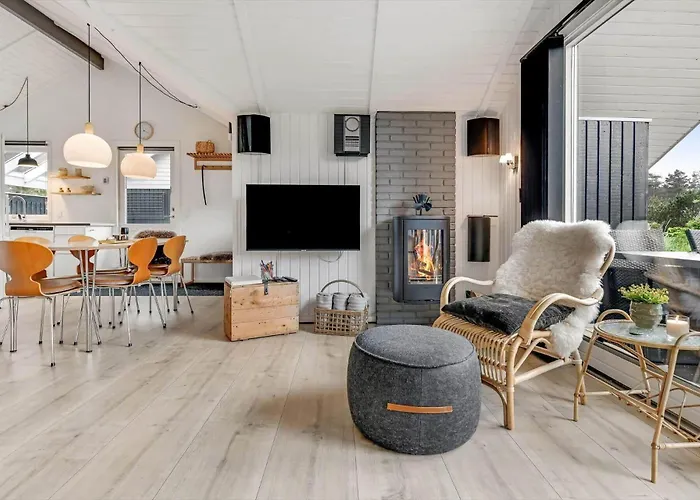 Bv389-blavand-gl-maelkevej-19 Blavand